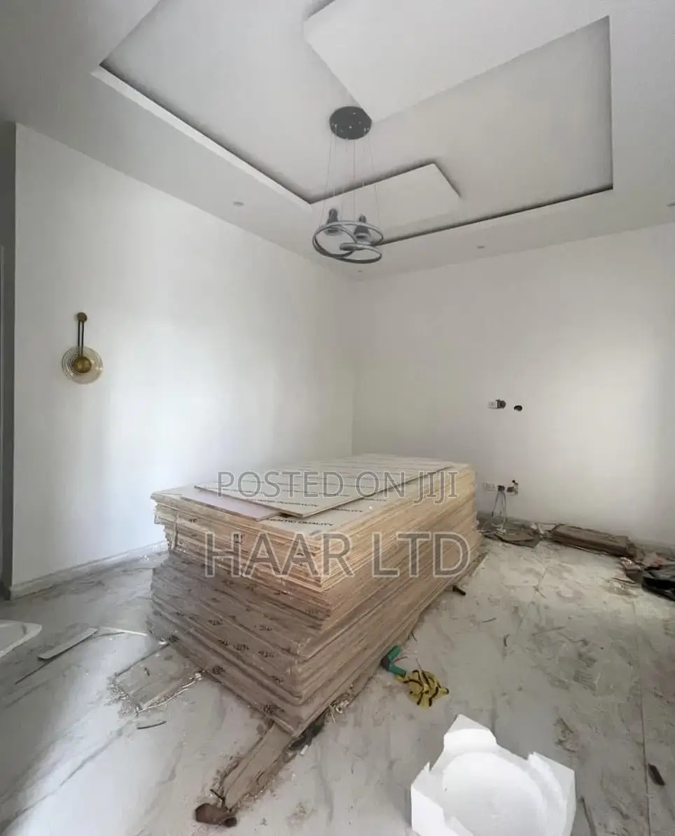 4bdrm Duplex in Lagos Island / Lagos Island for rent