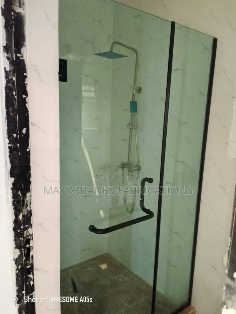 Shower Cubicle