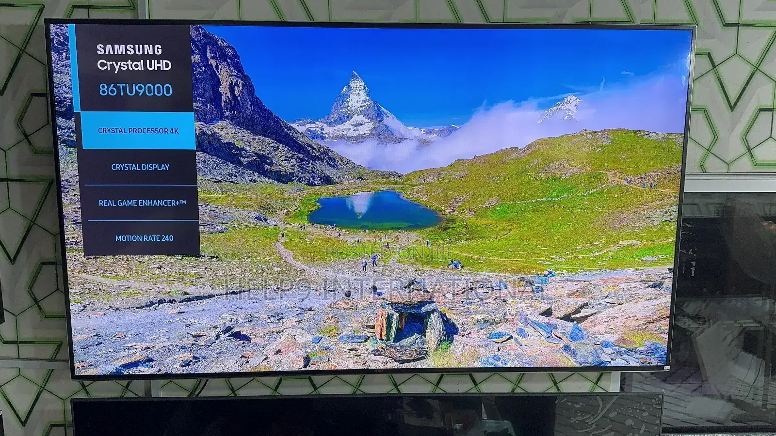 86’’ King Size Samsung Crystal UHD TV With Voice Control