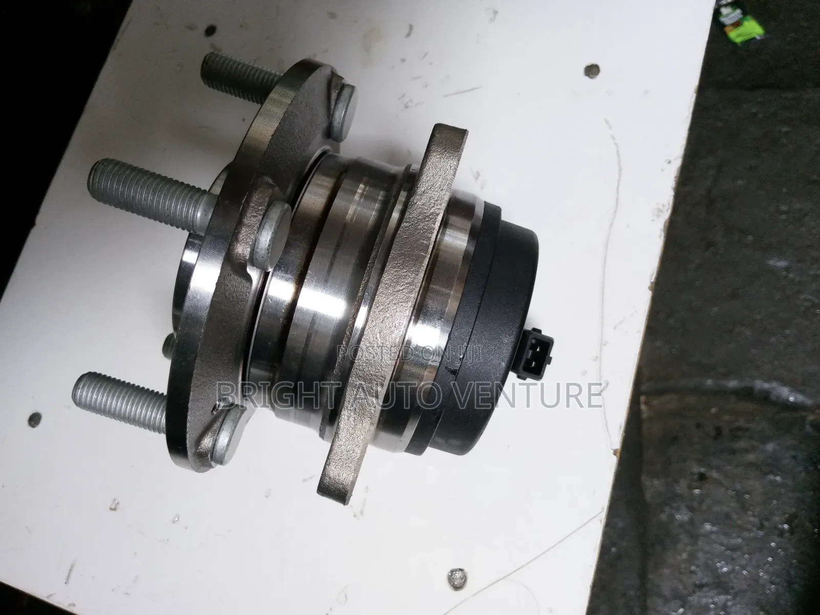 Back Hub for Hyundai Santa Fe Kia Sorento 2015 Model