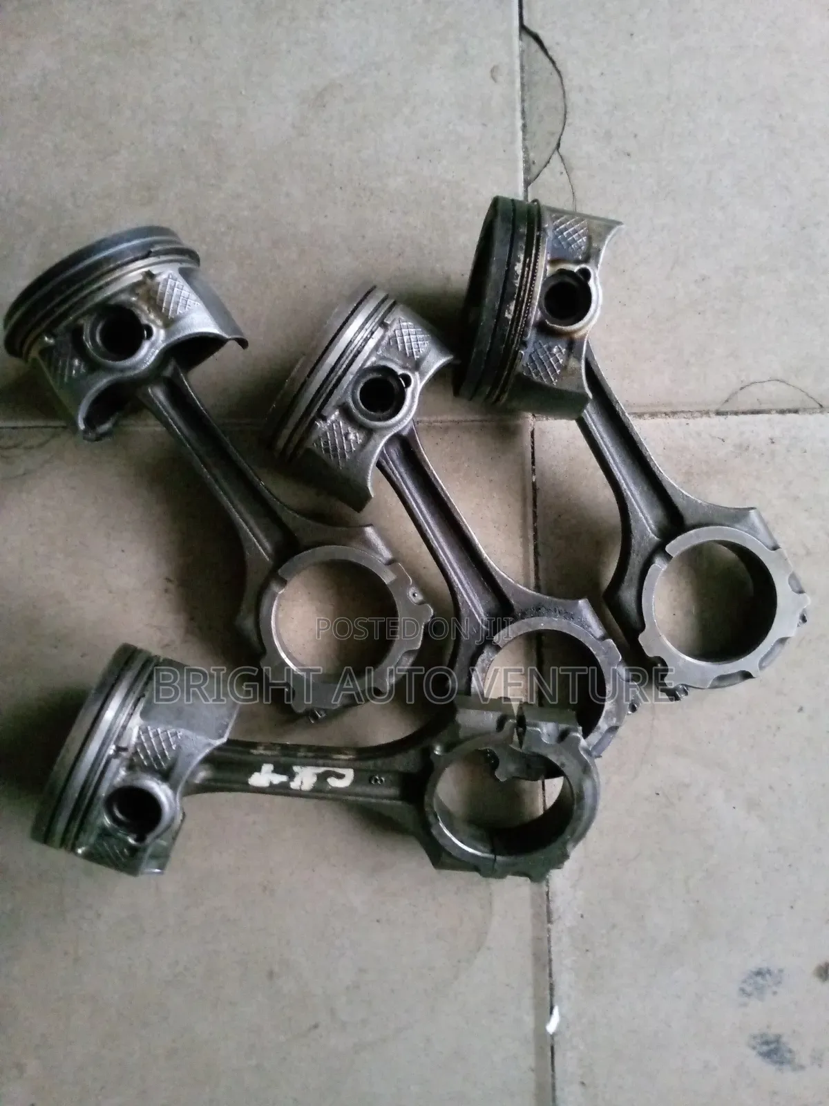 Con-Rod and Piston for Mazda CX-7