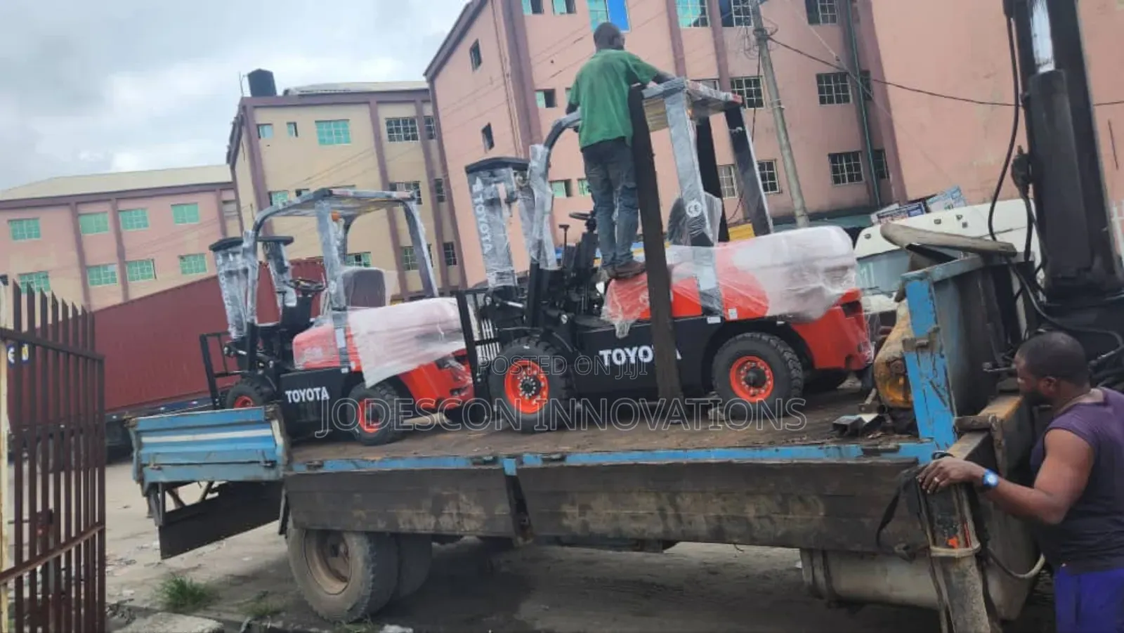 5T Toyota Dual ( LPG and Gasoline) Forklift