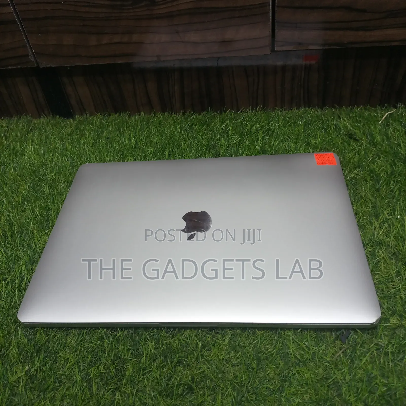 Laptop Apple MacBook Pro 2020 16GB Intel Core i5 SSD 512GB