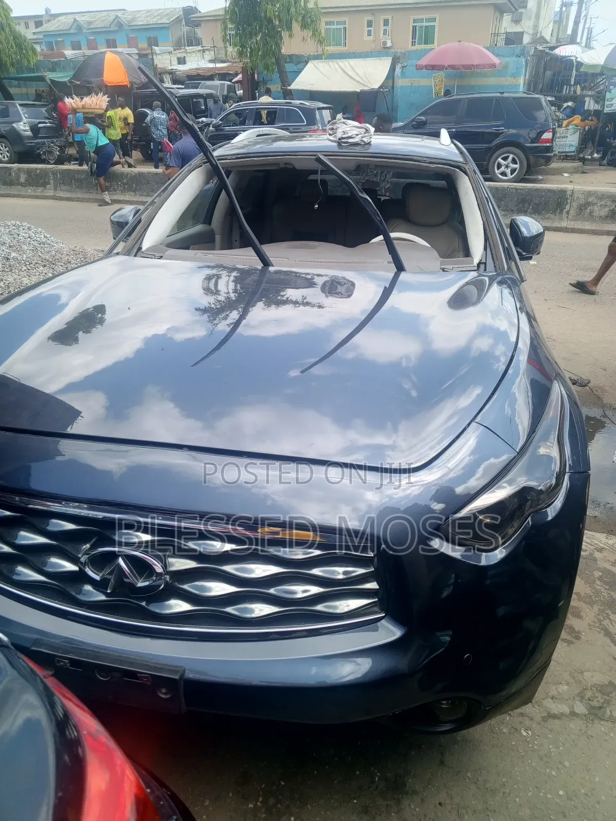 Infinity Jeep Fx35 2012