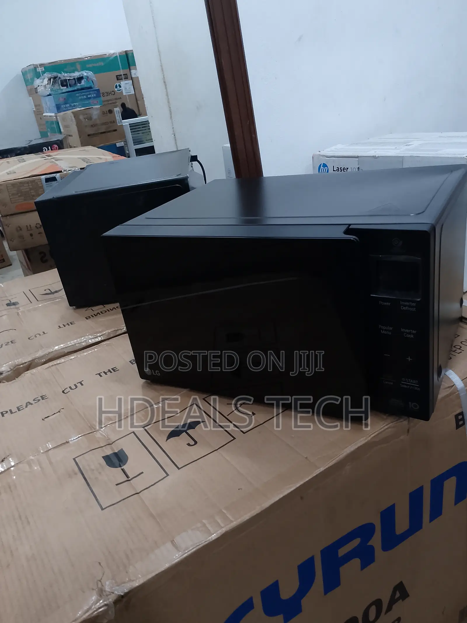Fast-Selling Smart Inverter LG Microwave - 25L
