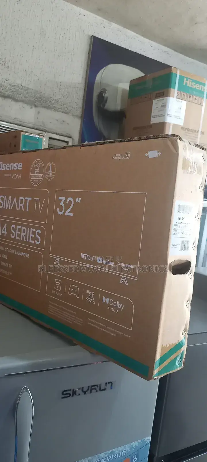 Hisense Tv Smart 32inches Double Screen 3 Yrs G