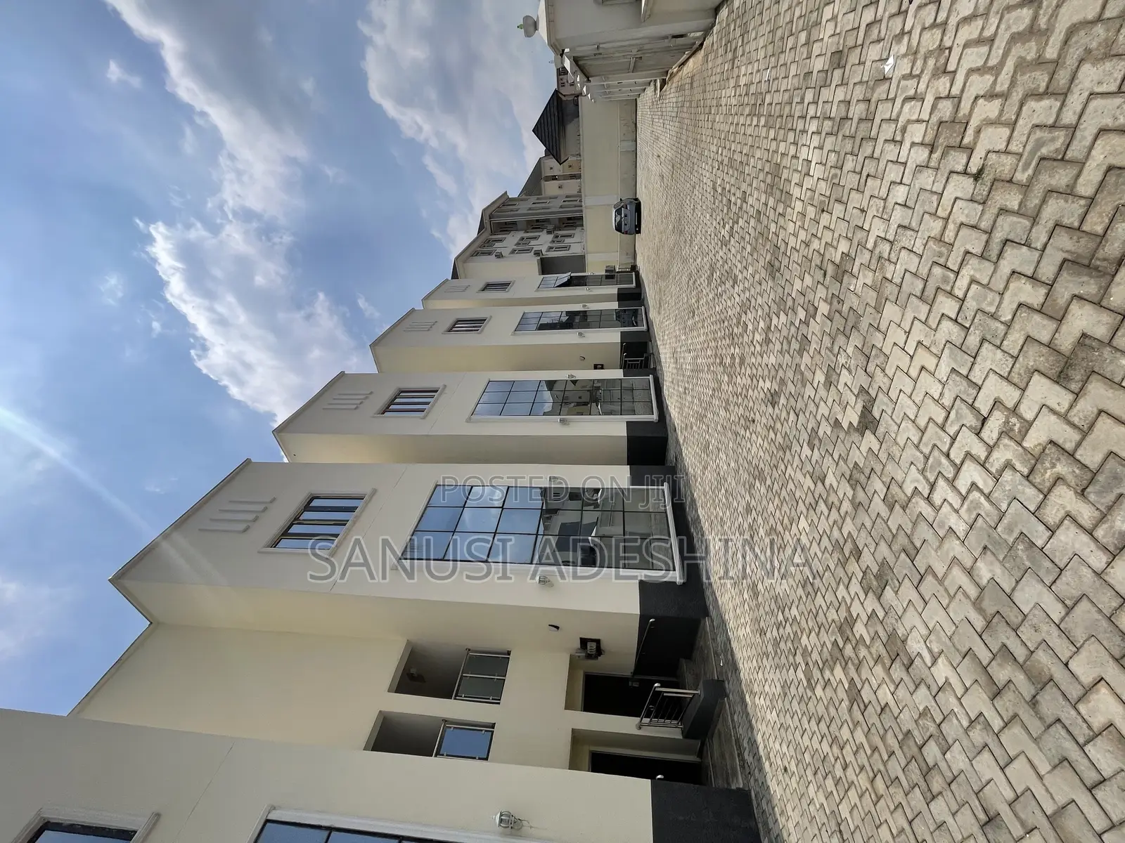 4bdrm Duplex in Wuye Abuja Nigerian for sale