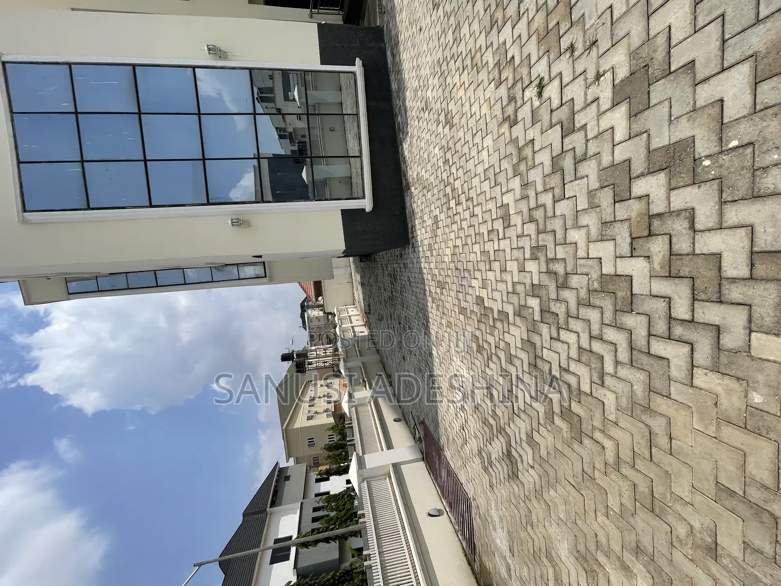 4bdrm Duplex in Wuye Abuja Nigerian for sale