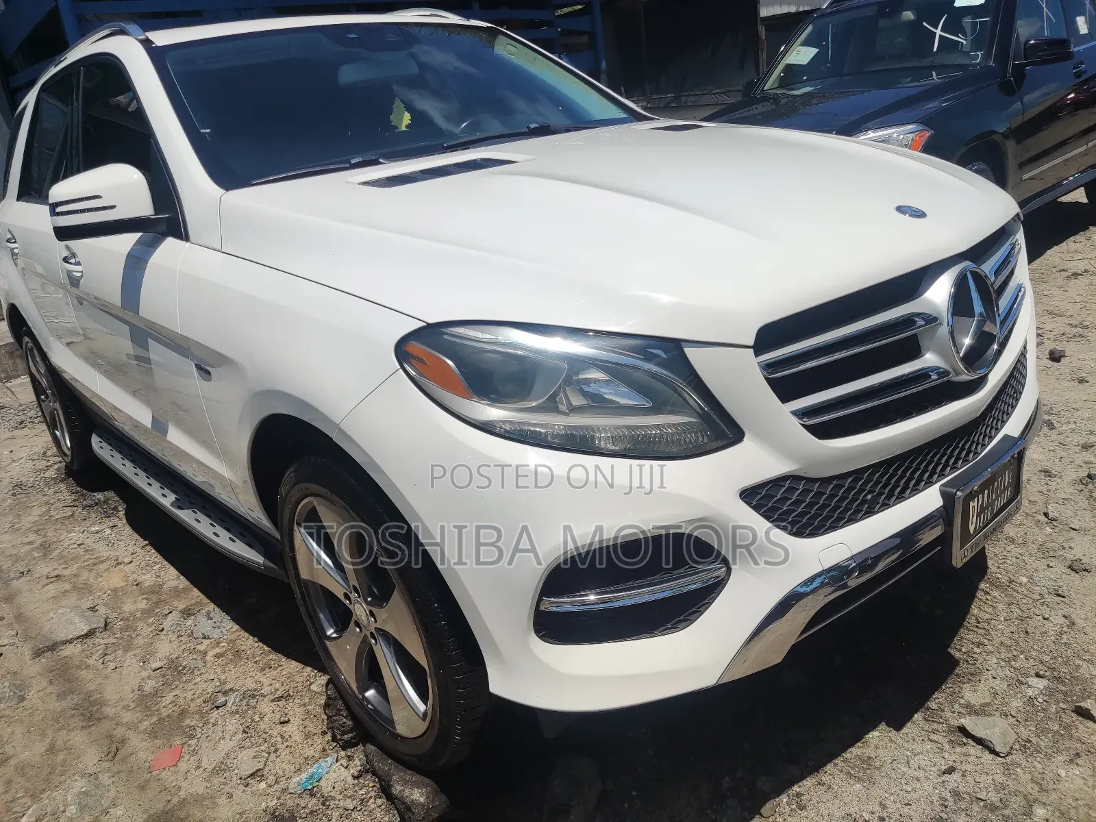 Mercedes-Benz GLE-Class GLE 350d 4MATIC 2017 White