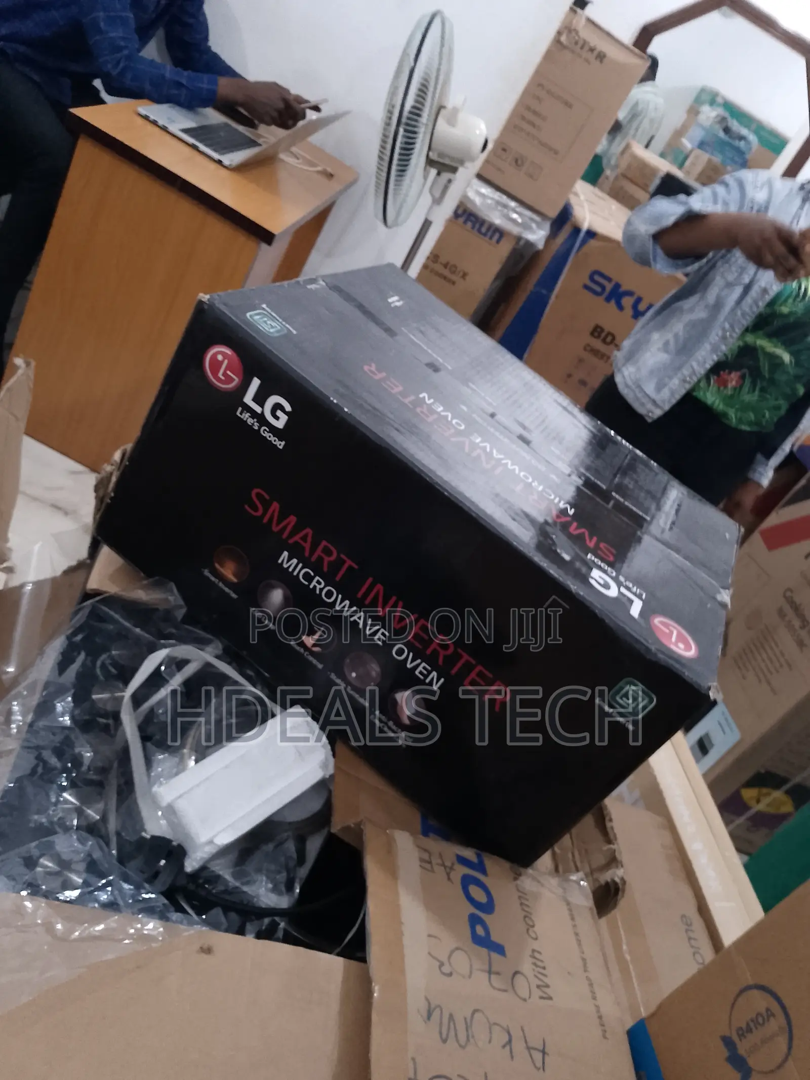 Best Price | Lg Microwaves Oven 25litres - Smart Inverter 