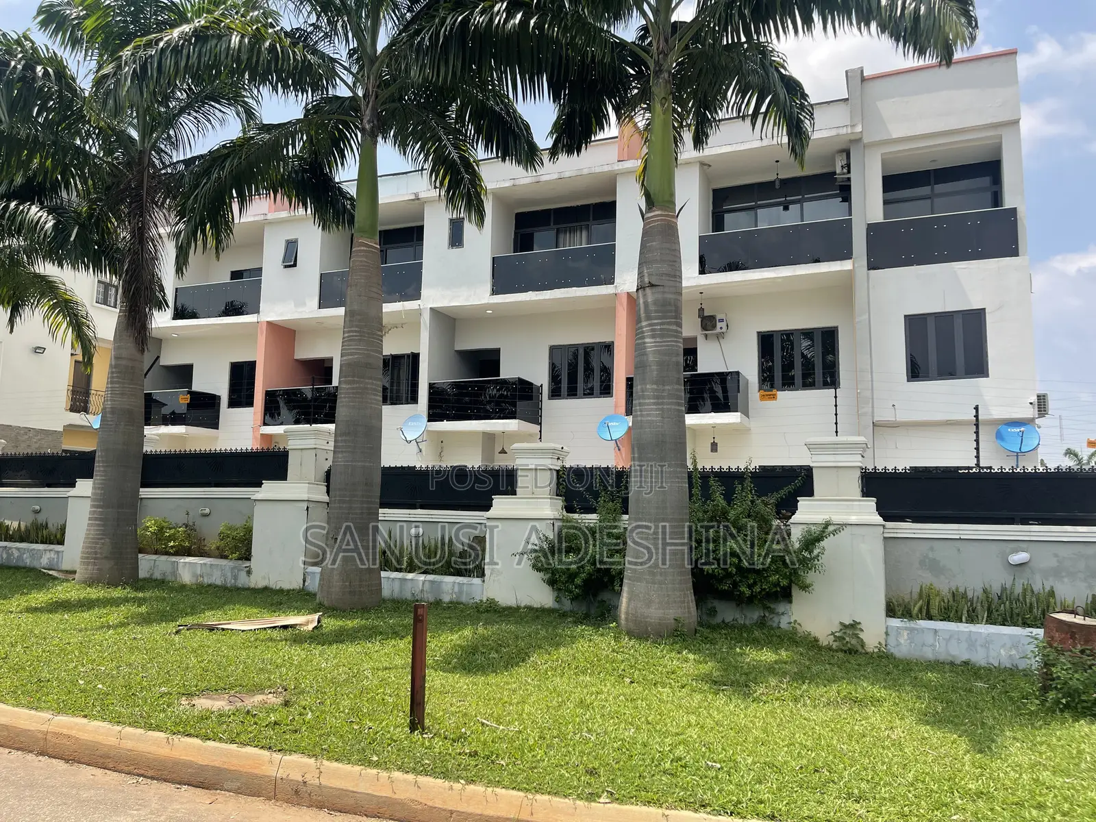 4bdrm Duplex in Wuye Abuja Nigerian for sale