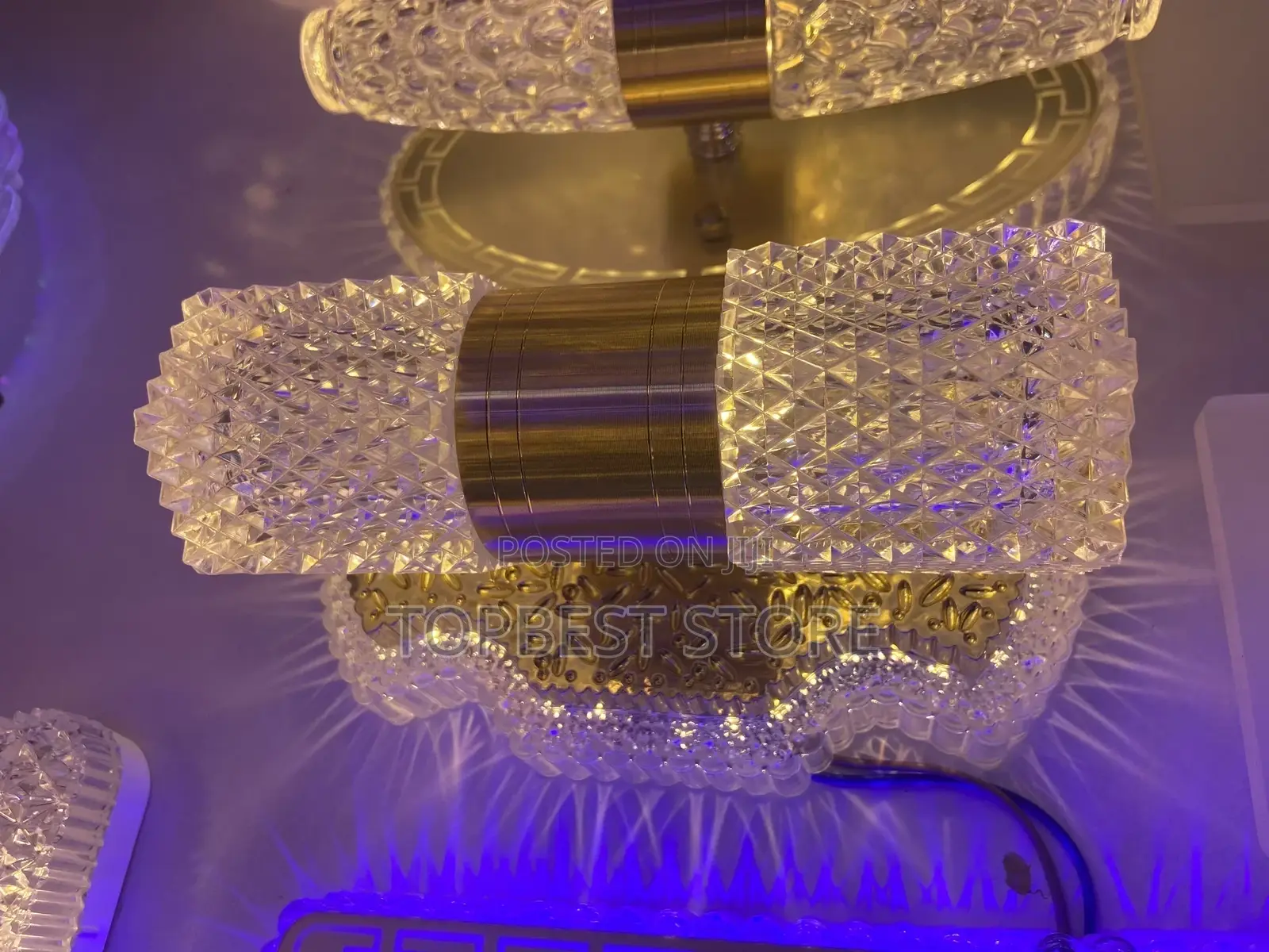 Mature Led Wall Bracket Light