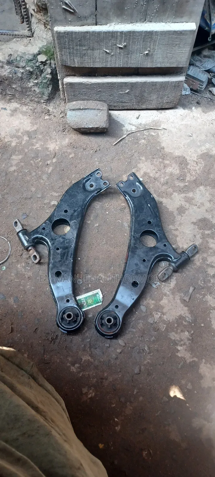 Lower Arm for Toyota Sienna 2004 2009