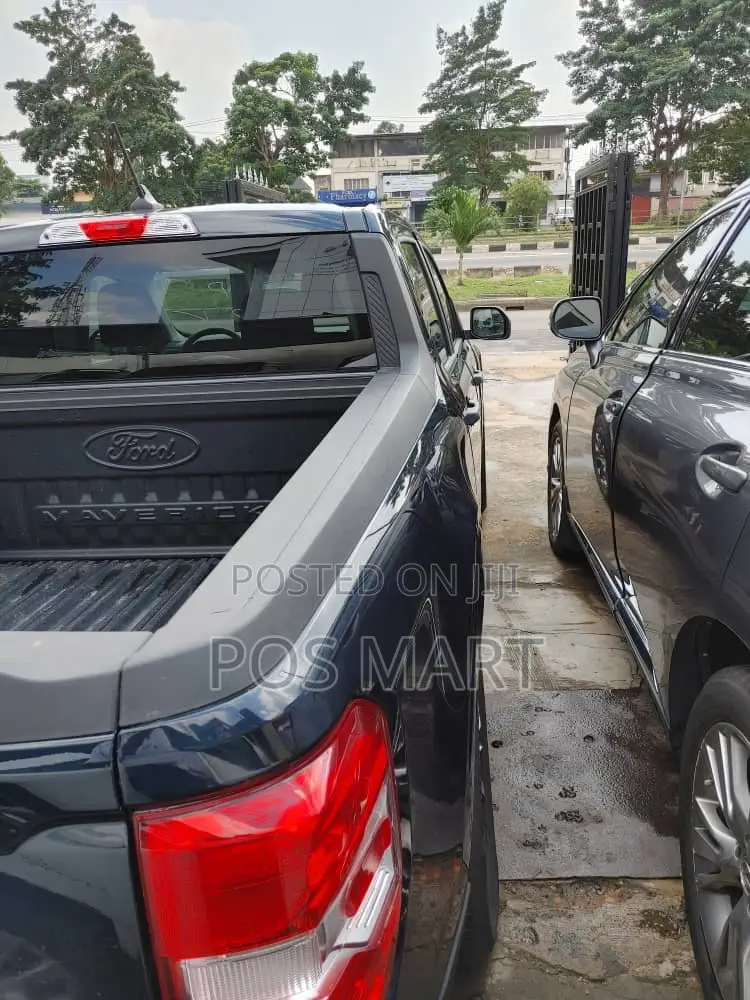 Ford Maverick 2023 Black