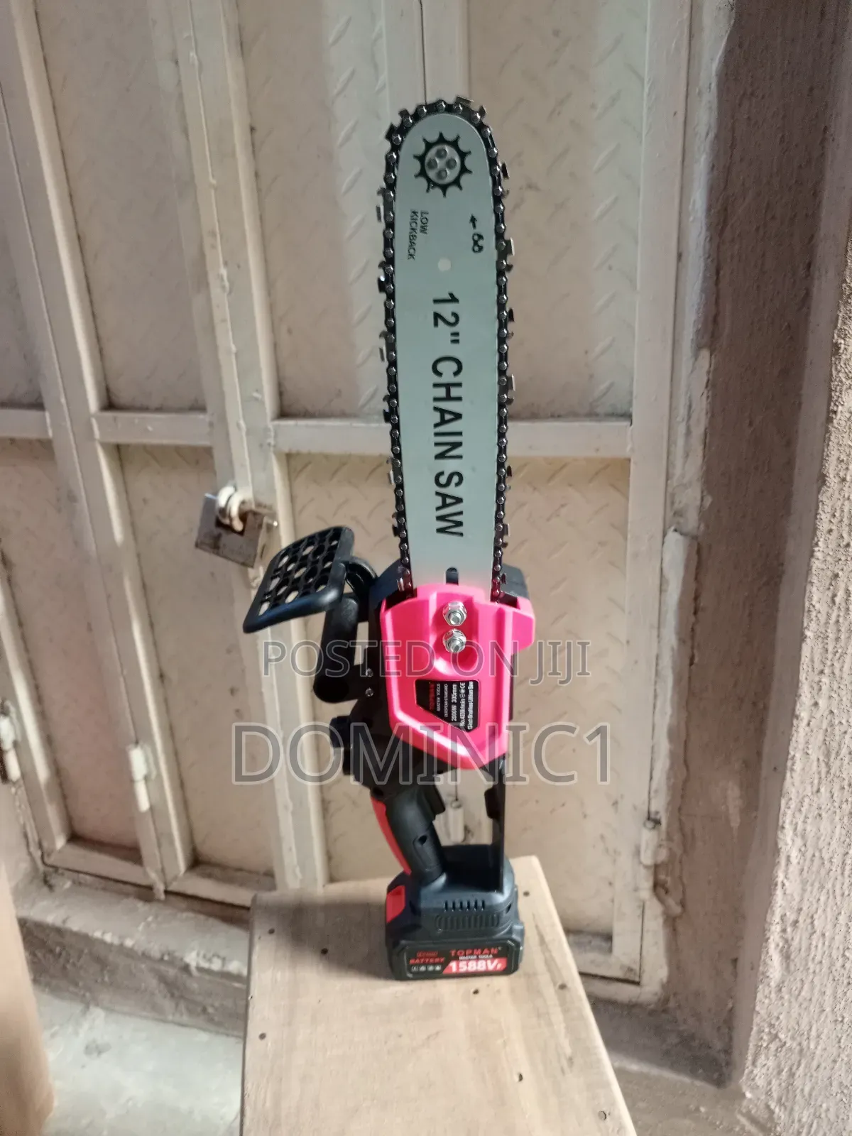 12 Inches Cordless Chainsaw Topman With Extra Chain