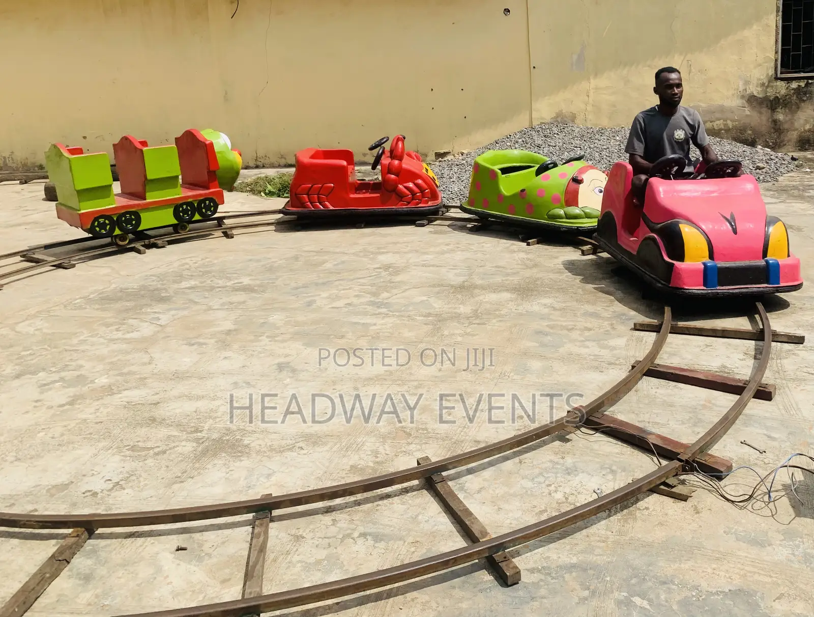 Stationary Train Ride Available for Rent at Headway Events