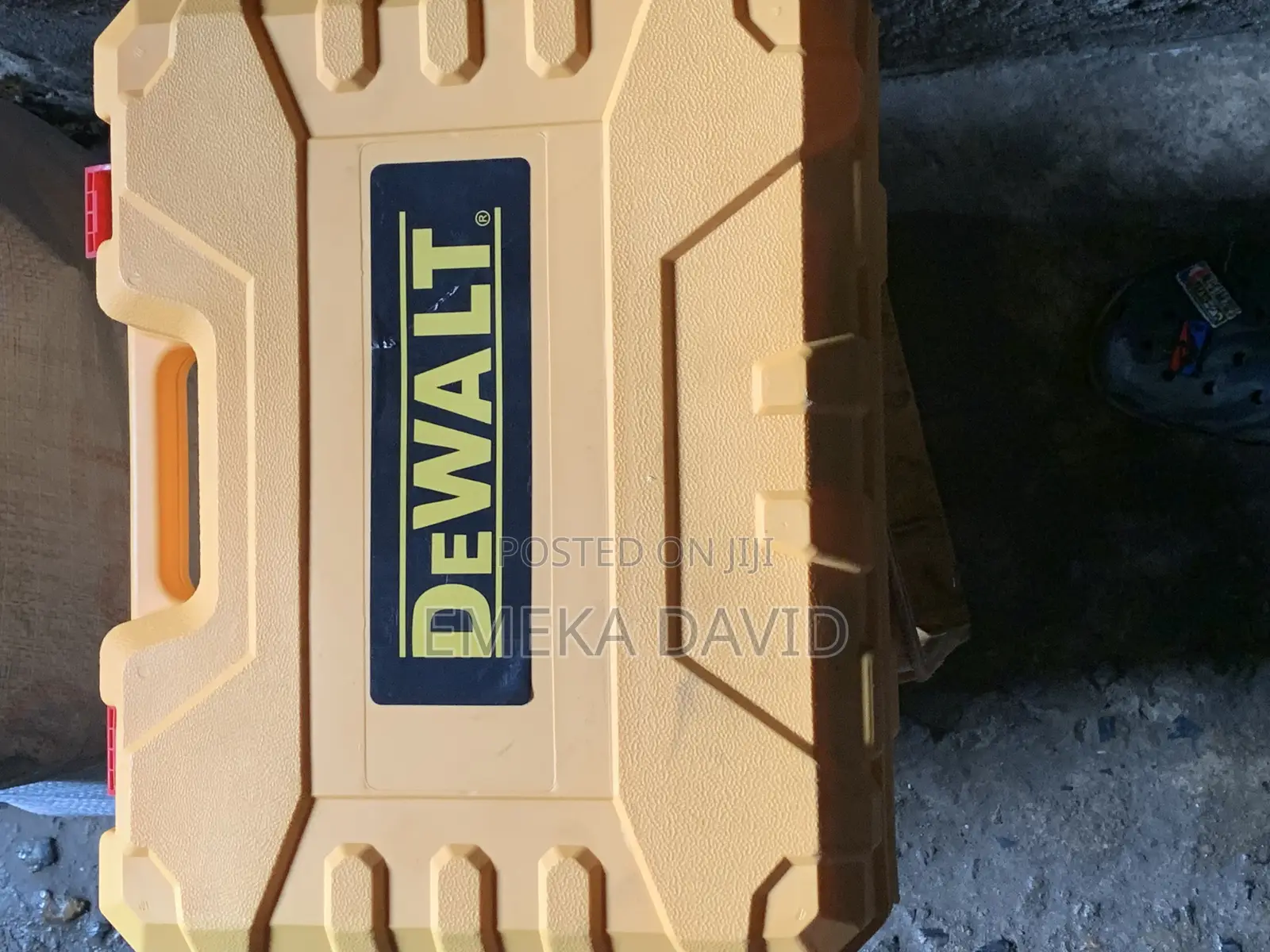 Dewalt Tools Set With Cordless Machine