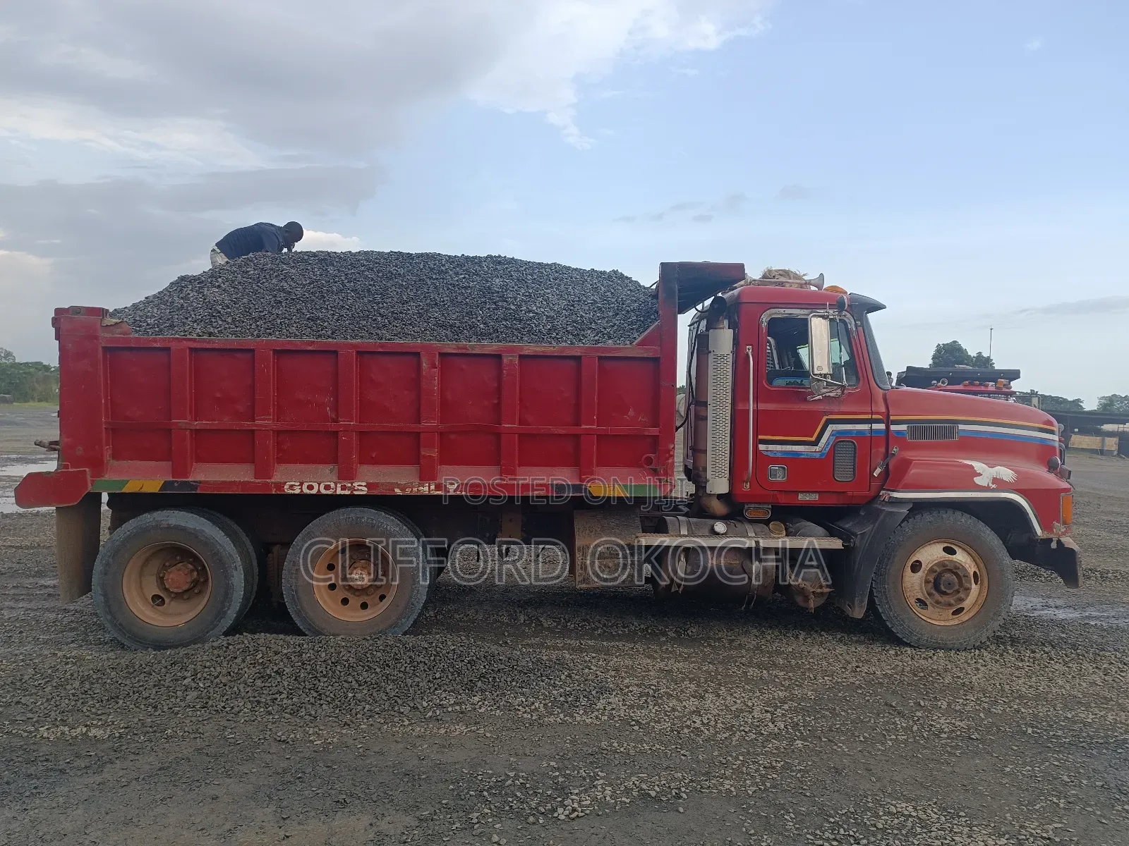 Black Iron Chippings Granite
