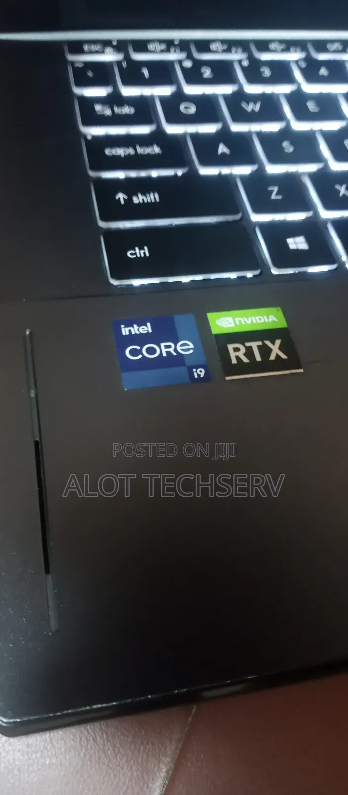 Laptop MSI WS66 10TMT 64GB Nvidia SSD 1T