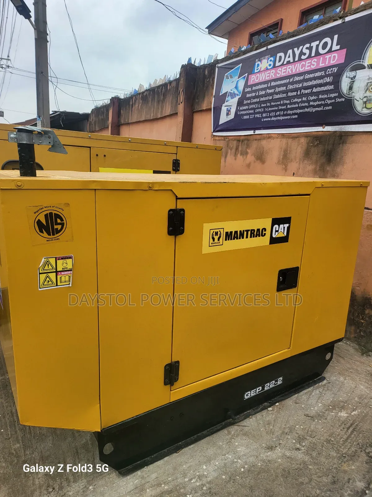 Clean 22kva Cat Mantrac Soundproof Diesel Generator