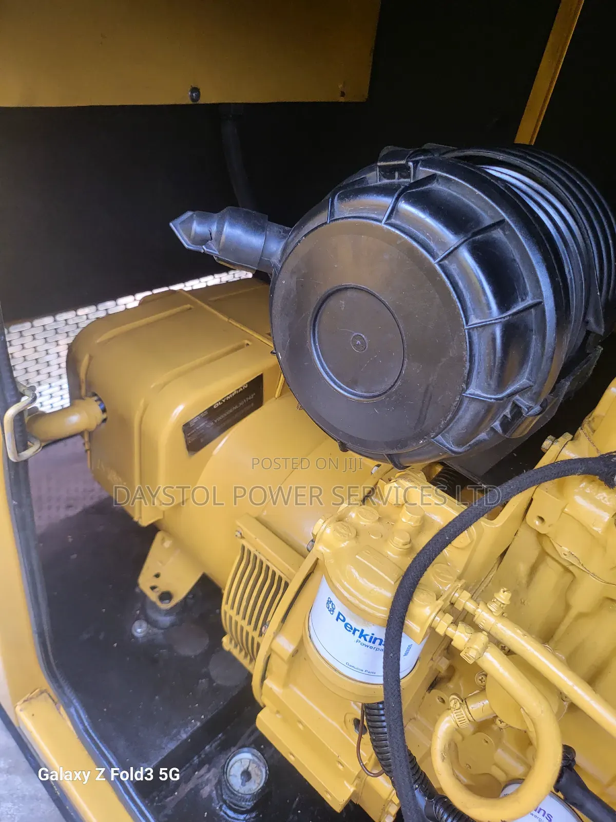 Clean 22kva Cat Mantrac Soundproof Diesel Generator