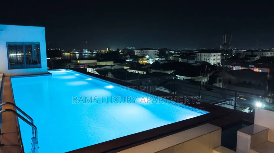 2 Beds With Rooftop at Lekki