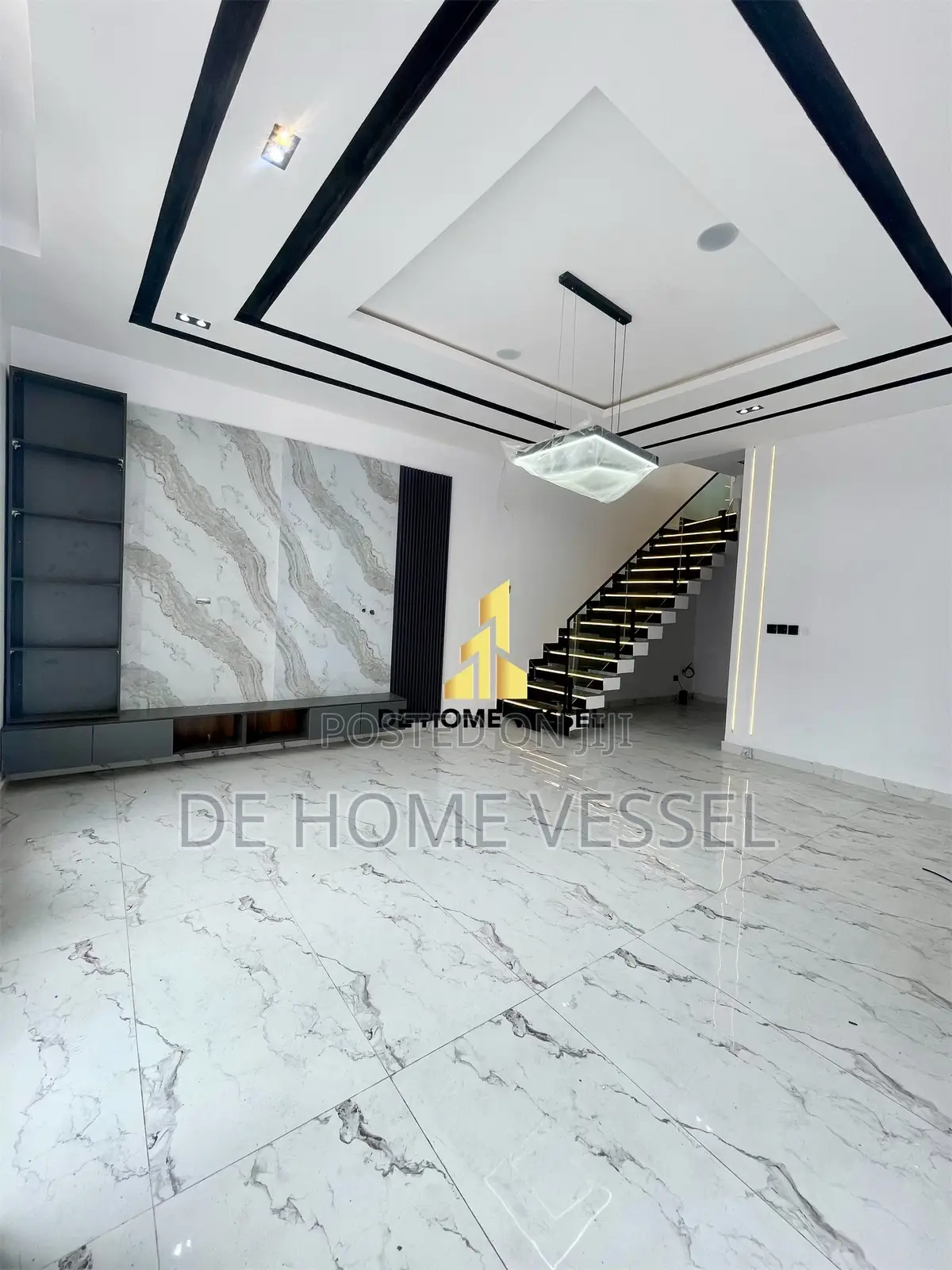 4bdrm Duplex in Ikota for sale
