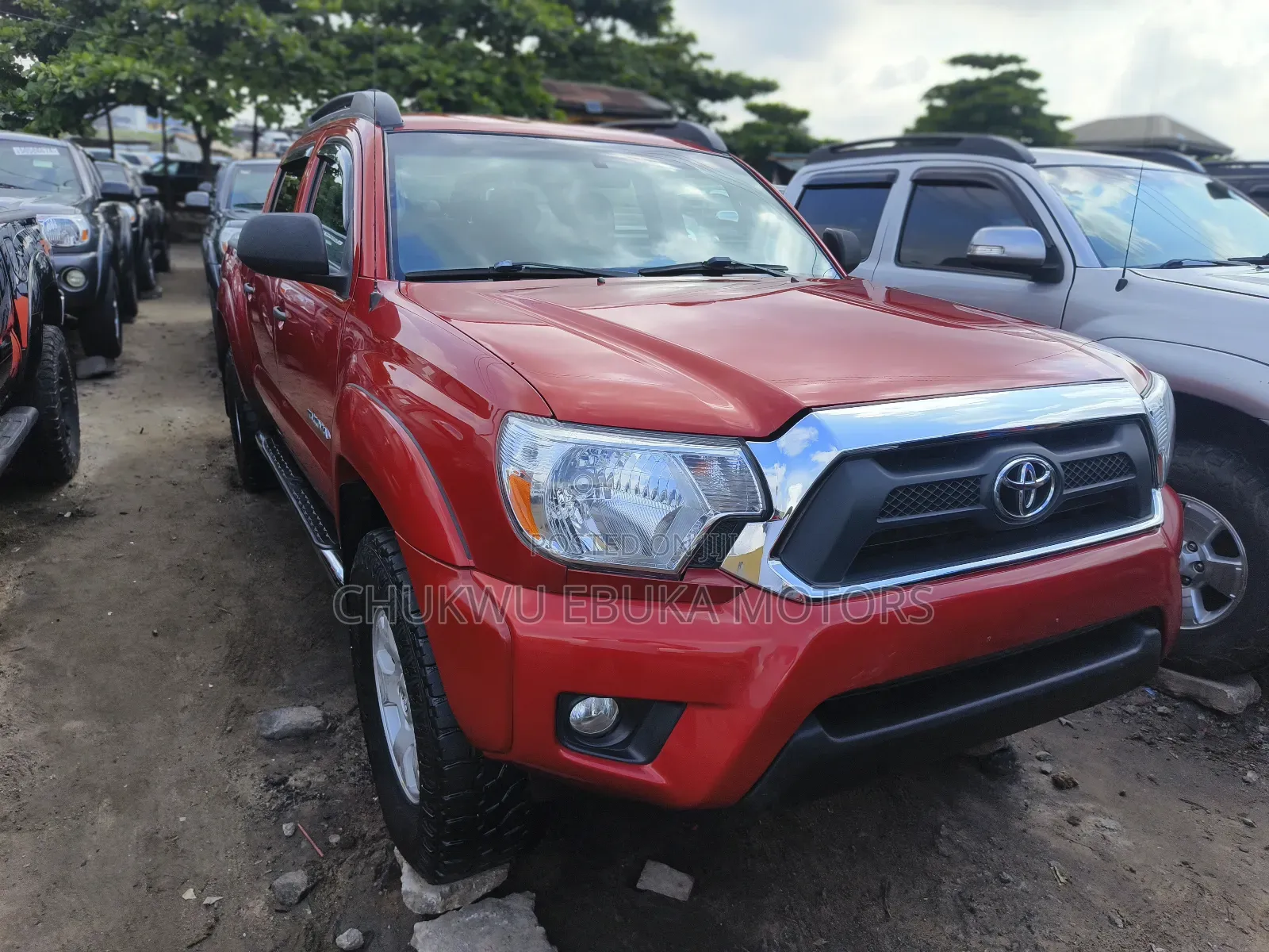 Toyota Tacoma 2015 Red