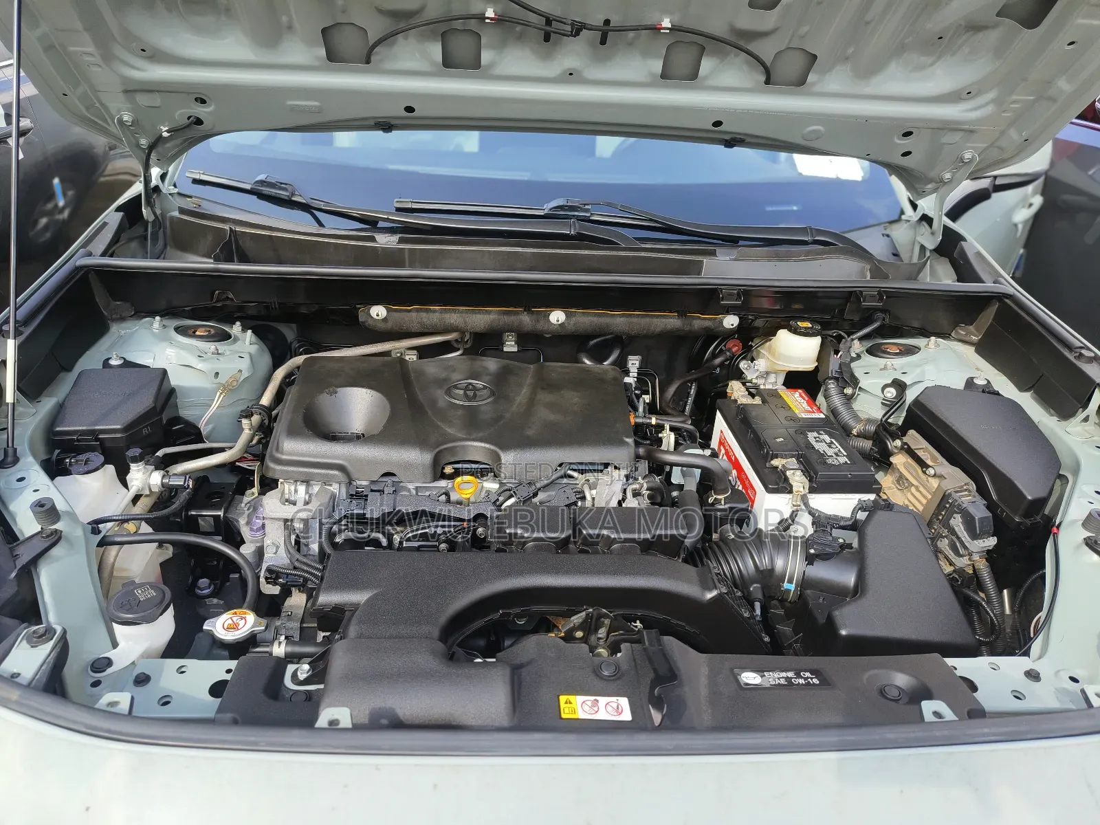 Toyota RAV4 XLE AWD 2019 Gray