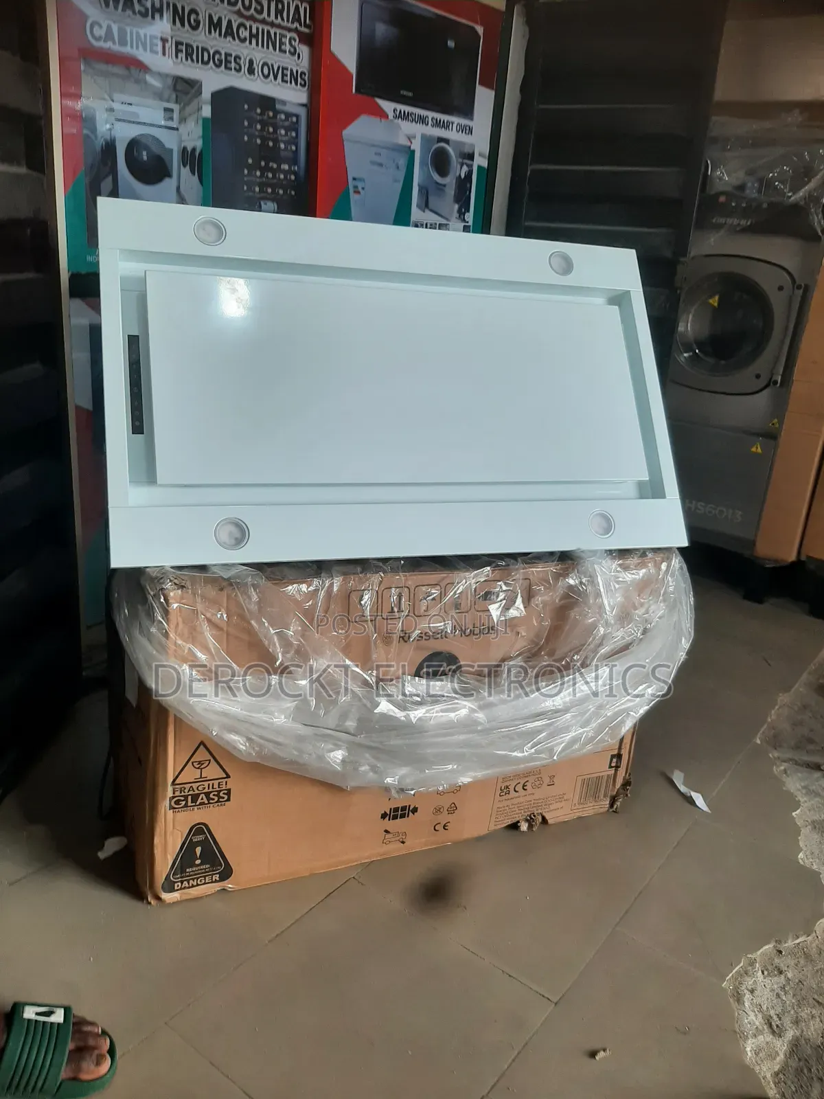 Russell Hobbs Decorative Ceiling Cooker Hood