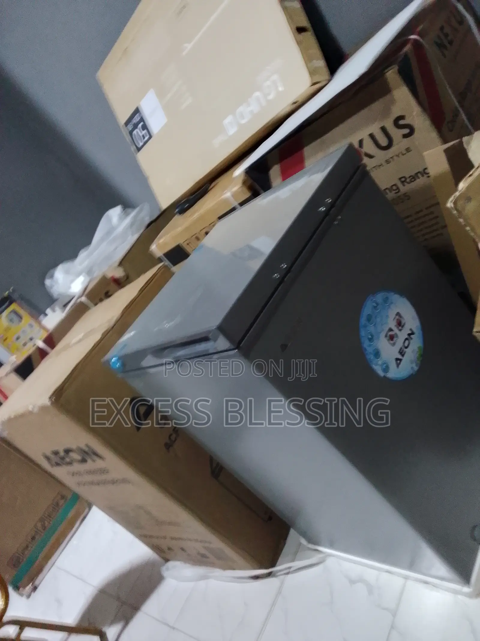 Acf 100kg /100lit Aeon Chest Freezer Affordable