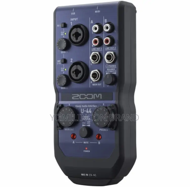 Zoom U-44 Portable 4×4 USB Handy Audio/Midi Interface