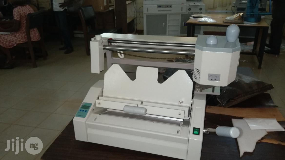 Glue Binding Machine (Table Top)