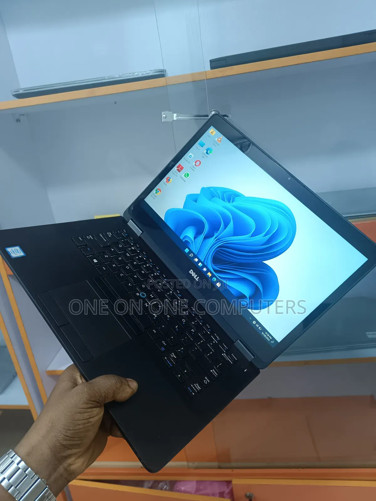 Laptop Dell Latitude E7470 8GB Intel Core I7 SSD 256GB