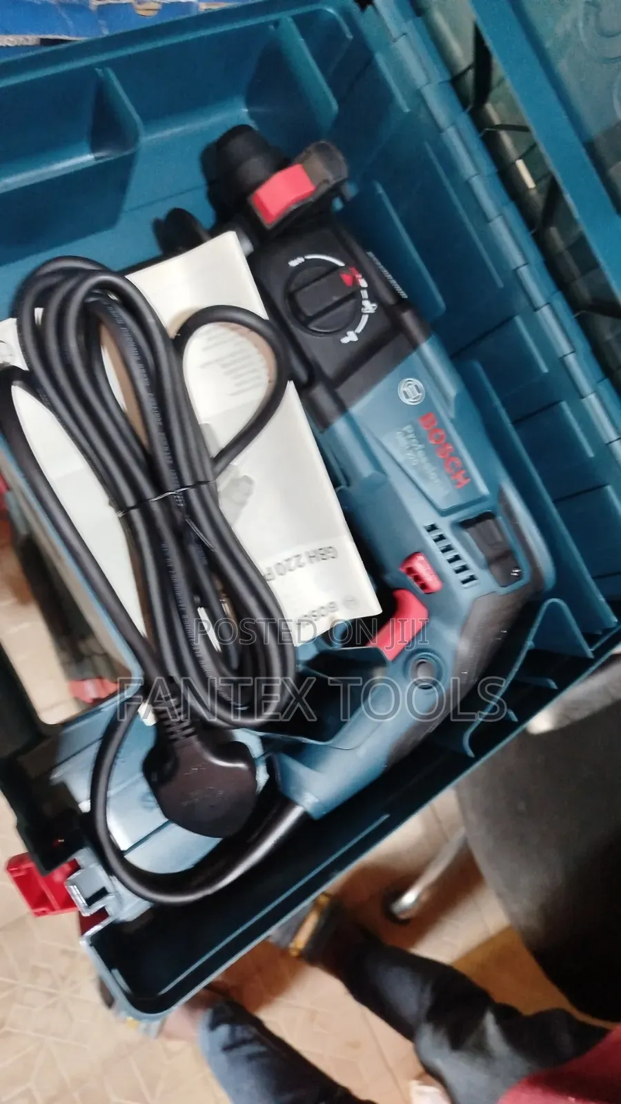 Bosch Drilling Machine GBH 220