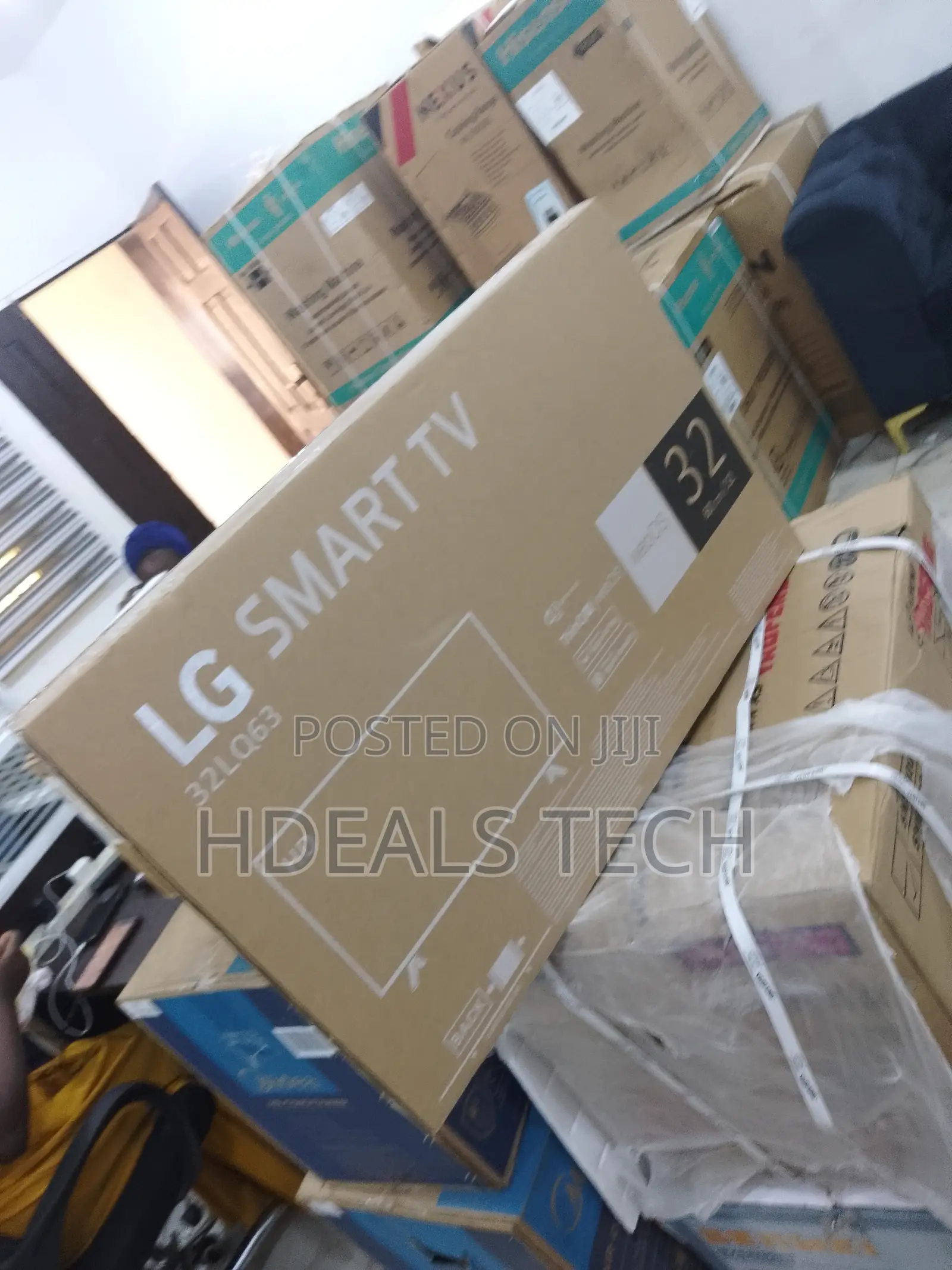 Spacious Lg 32 Inches Led Smart Tv