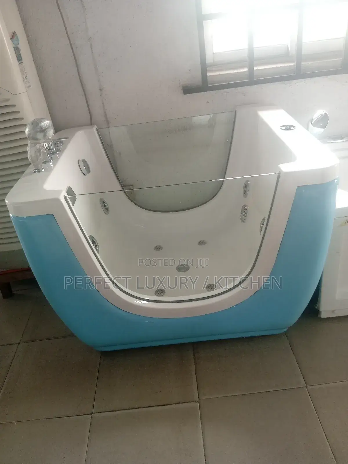 Children Jacuzzi Bathtub