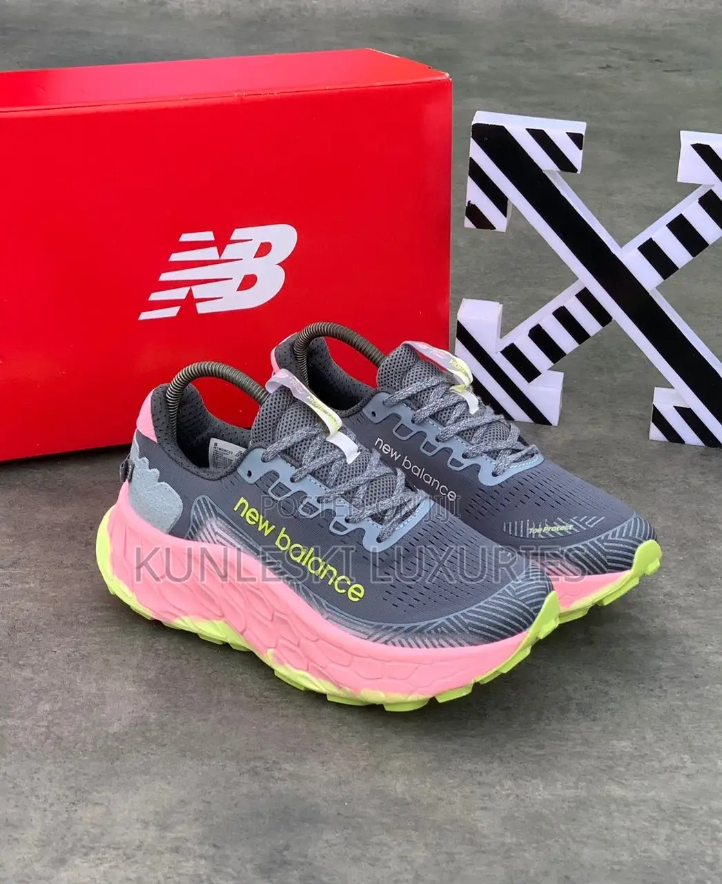 Original New Balance Fresh Foam X More Trail V3 Sneakers