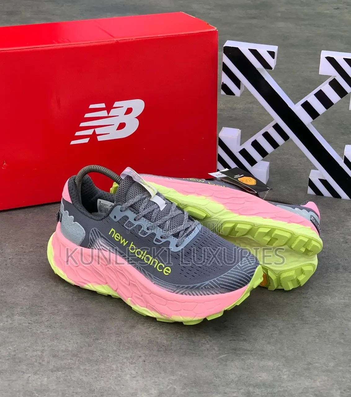 Original New Balance Fresh Foam X More Trail V3 Sneakers