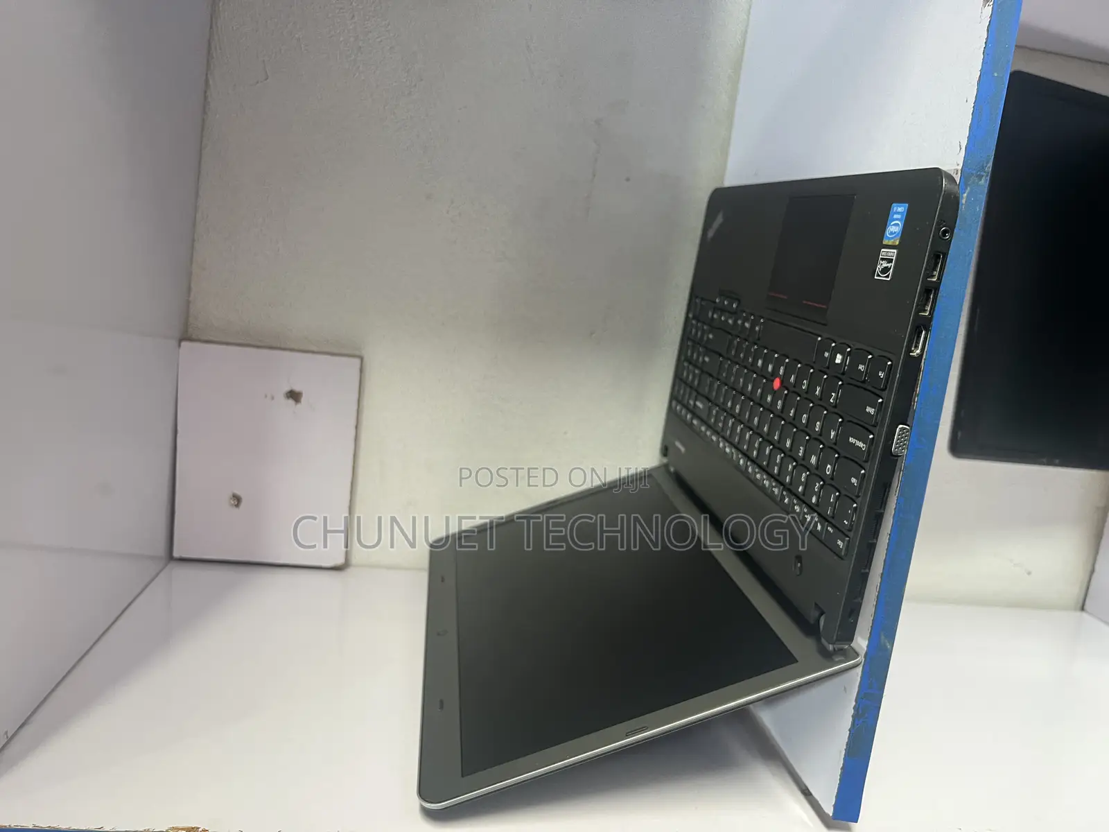 Laptop Lenovo ThinkPad Edge E540 4GB Intel Core I3 HDD 500GB