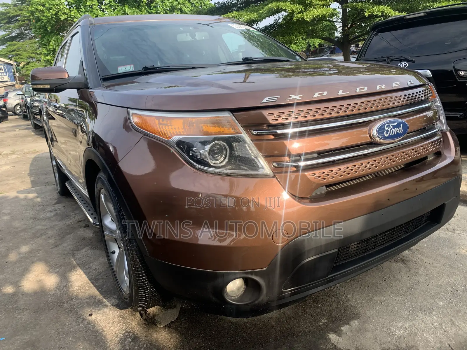 Ford Explorer Limited 4dr SUV AWD (3.5L 6cyl 6A) 2015 Brown