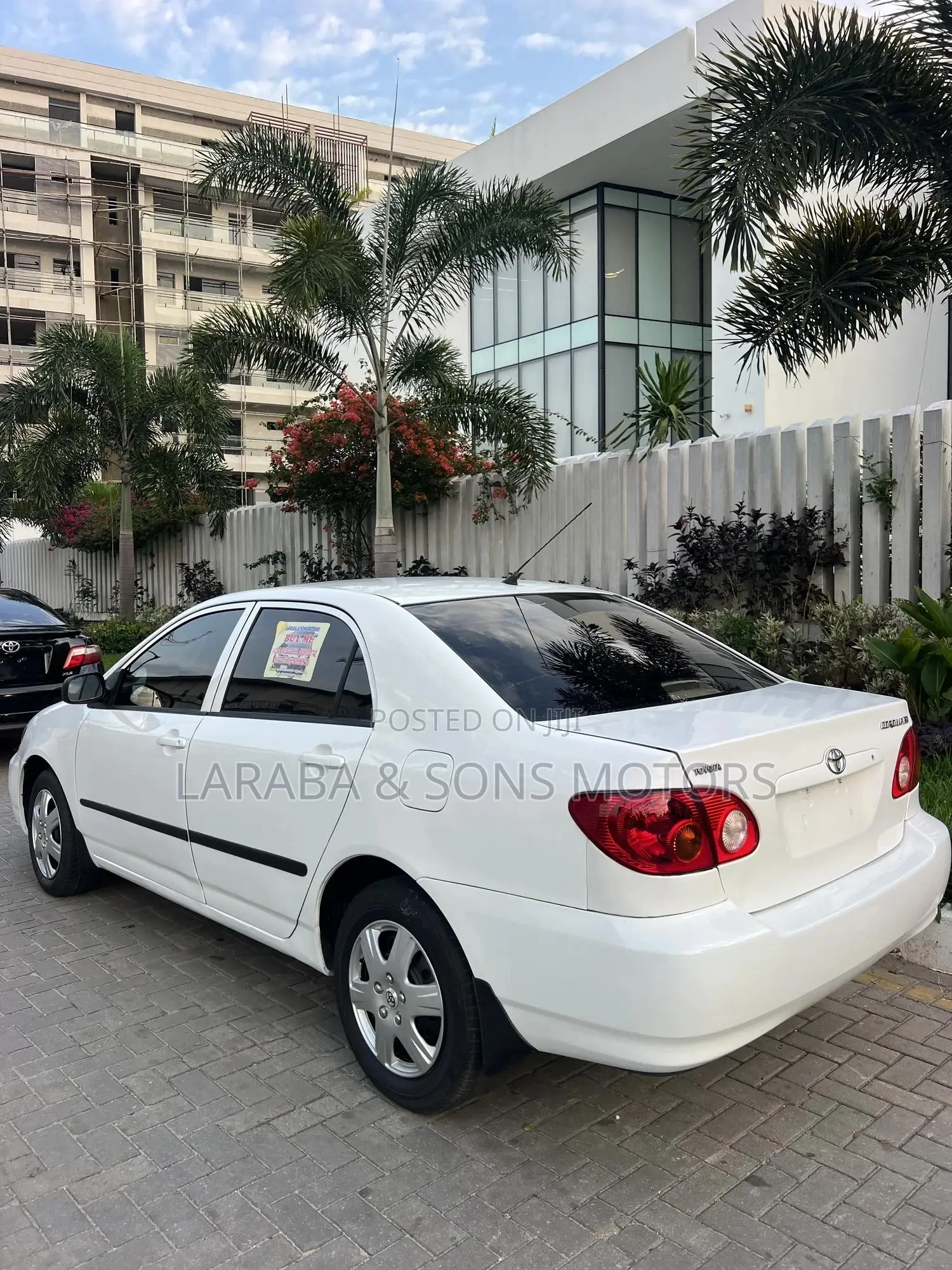 Toyota Corolla LE 2004 White