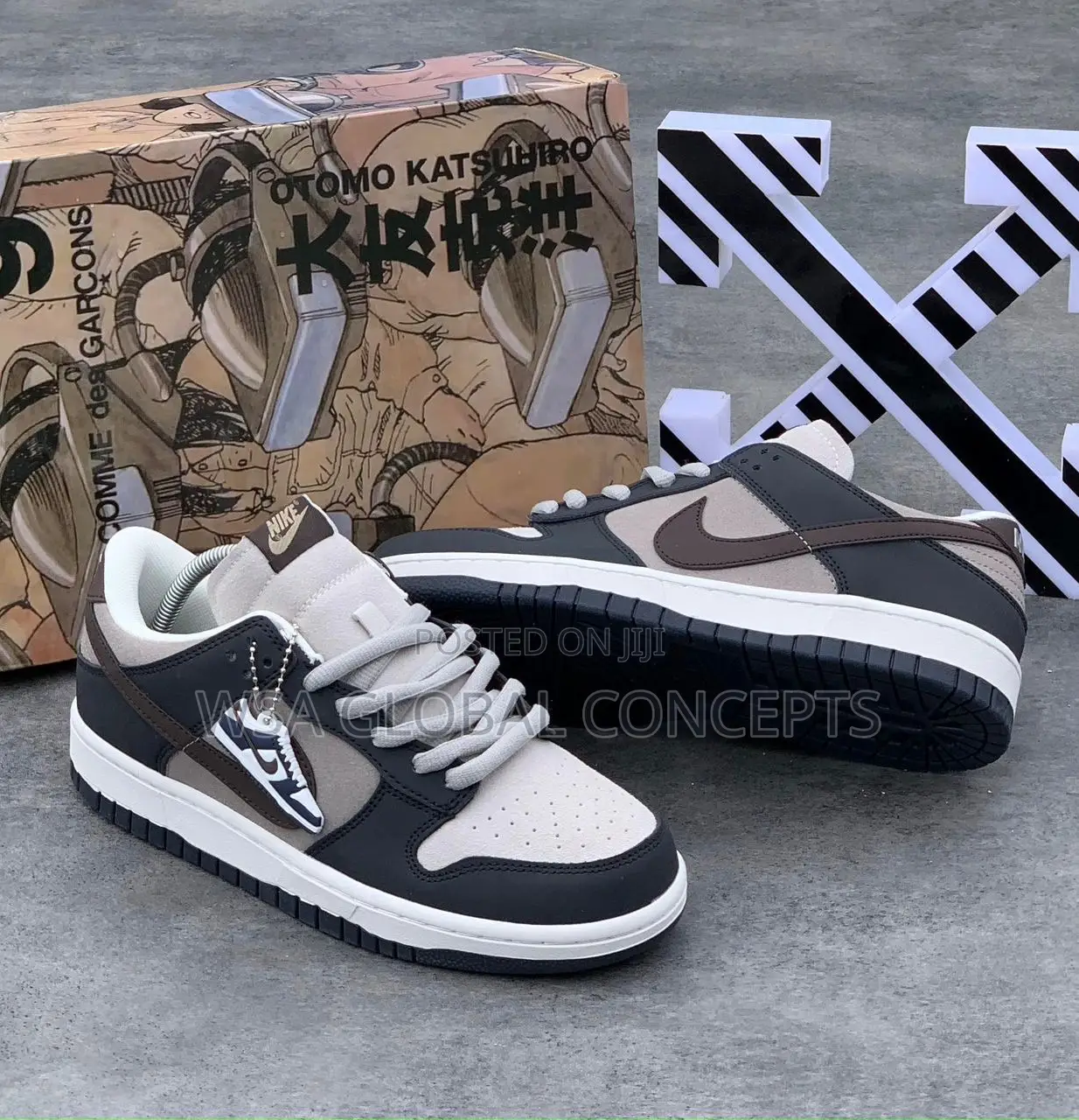 Nike Sb Otomo Katsuhiro Beige Navy Sneakers