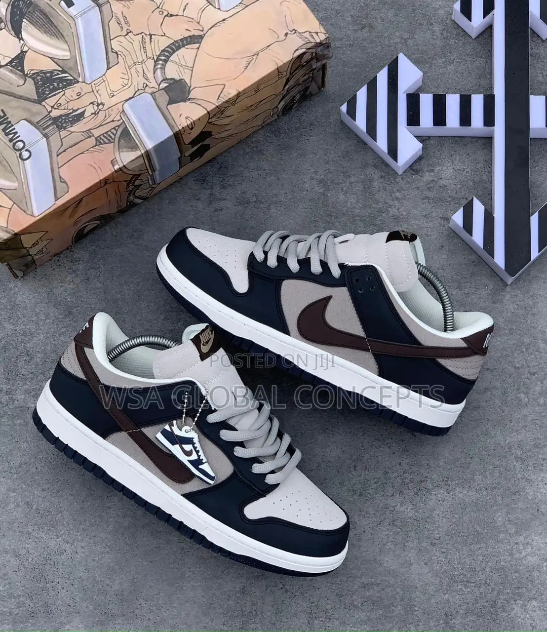 Nike Sb Otomo Katsuhiro Beige Navy Sneakers