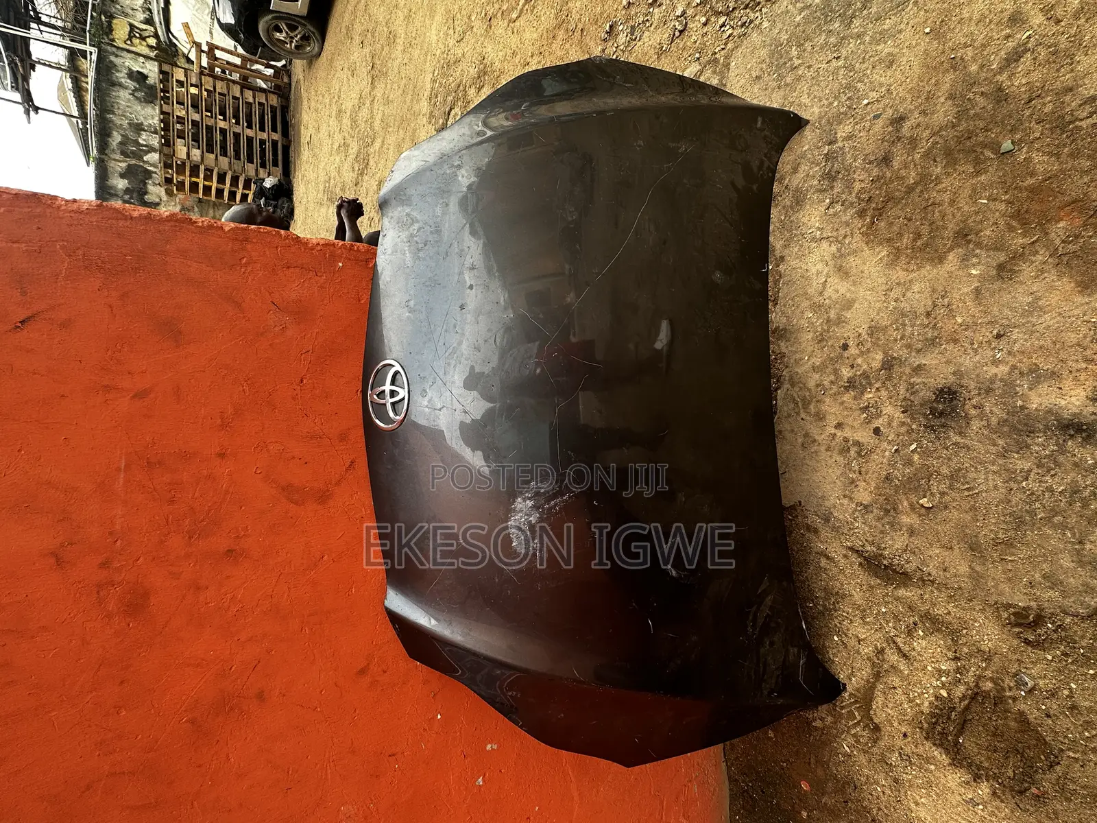 Bonnet Toyota Matrix 2009-014