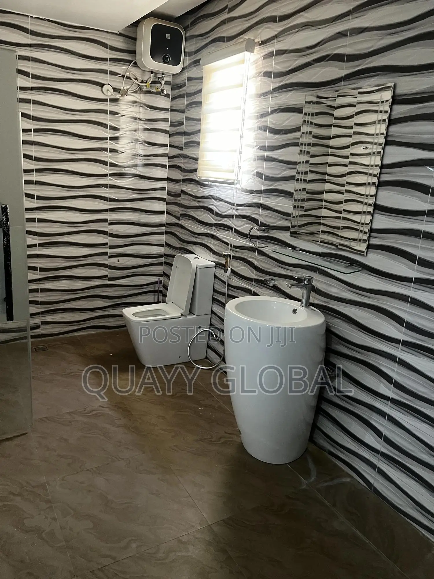 One Bedroom Apartment With 24/7 Wi-Fi and Light