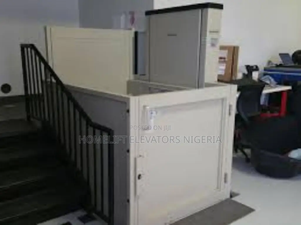 Vertical Porch Lift / Platform Lift
