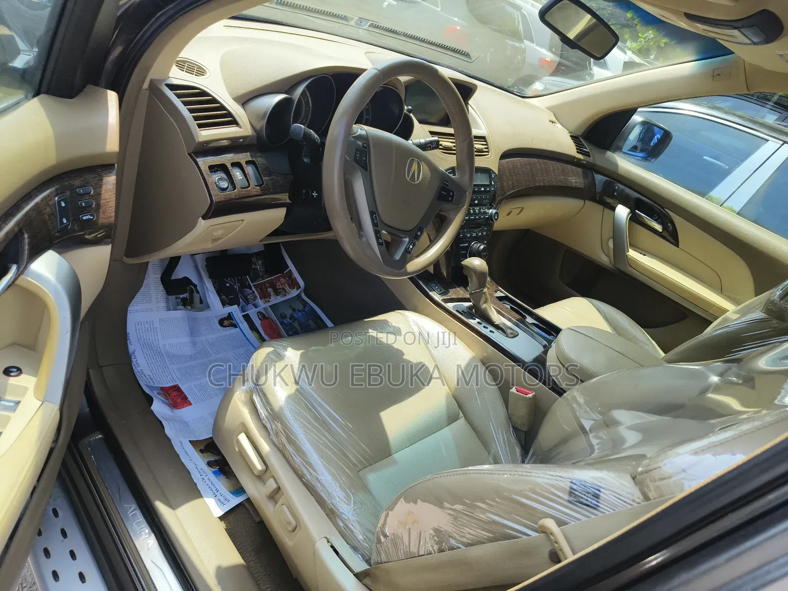 Acura MDX Technology Package SUV AWD (3.7L 6cyl 6A) 2011 Gray