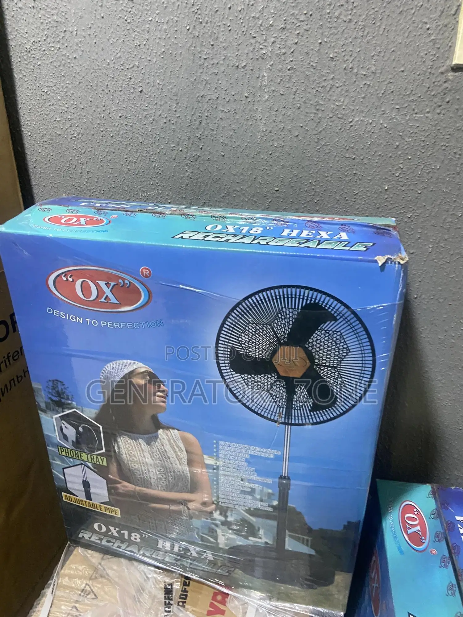 Charging Indicator OX Hexa Rechargeable 18" Standing Fan