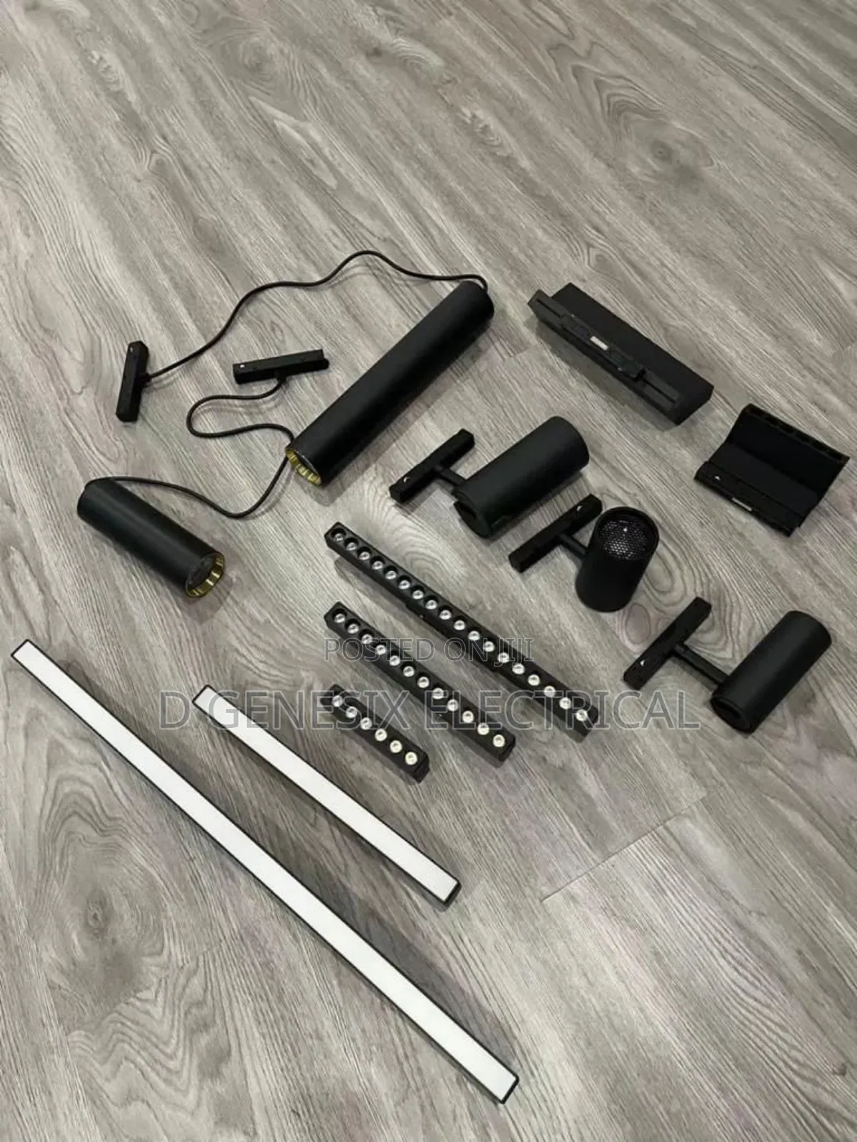 Magnetic Track Light